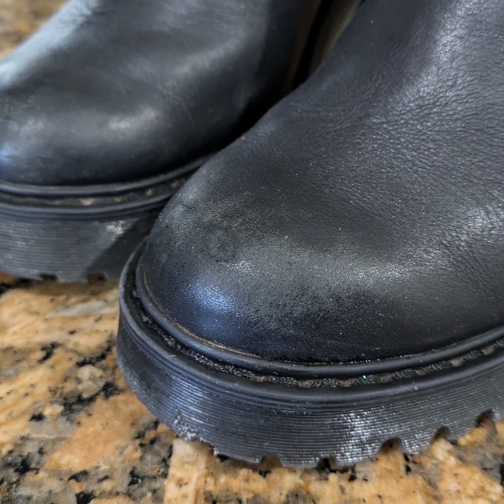 Dr Marten Hurston Women's Leather Heeled Chelsea Boots - Picture 6 of 7